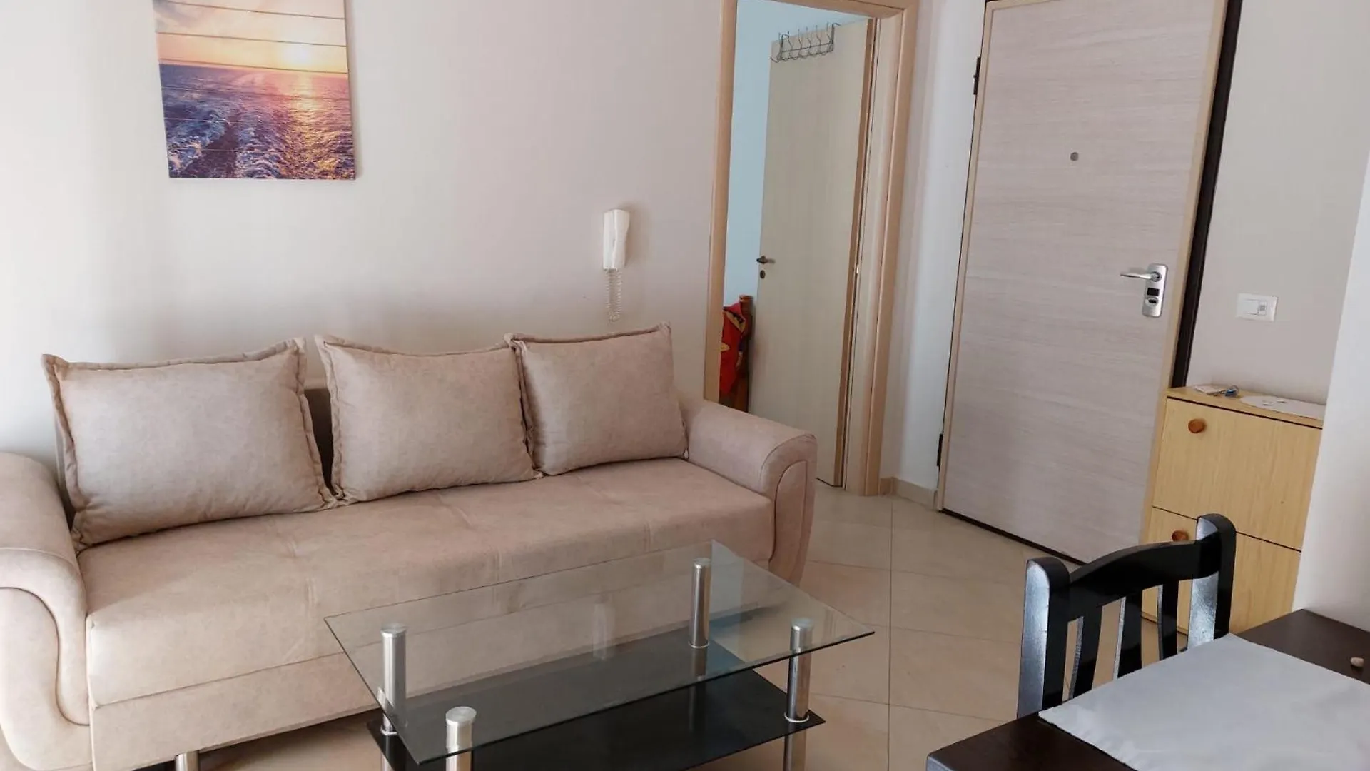 Apartment Vlore Am Meer 0*,